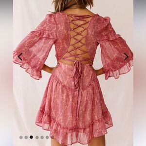 Saints + Secrets Floral Long Sleeve Lace Up Back Dress xs
